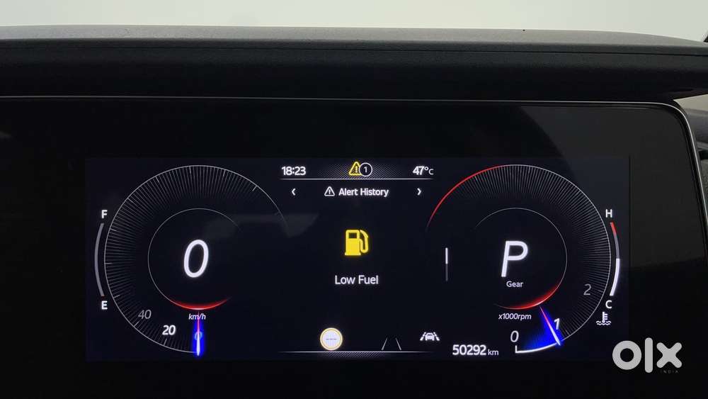 Mahindra Xuv700 2.0 Ax 7 Petrol At Luxury Pack Str, 2022, Petrol