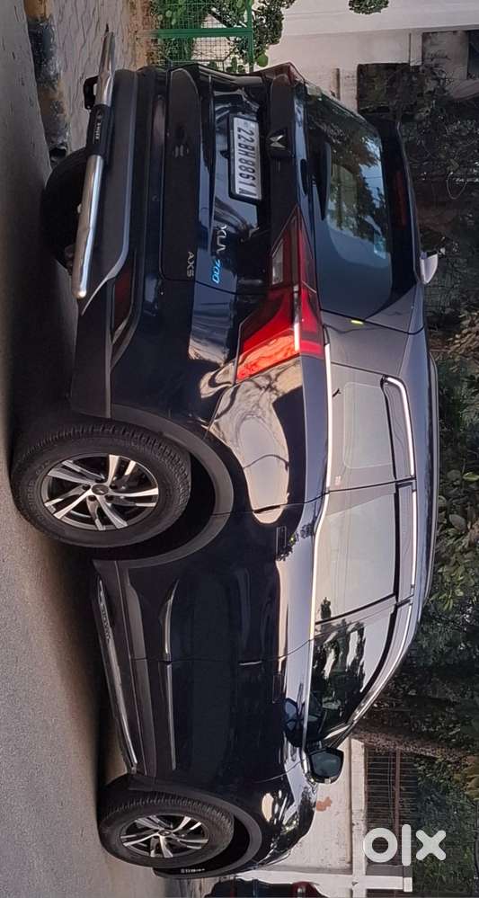 Mahindra Xuv700 2.2 Ax 5 Diesel Mt Str, 2022, Diesel