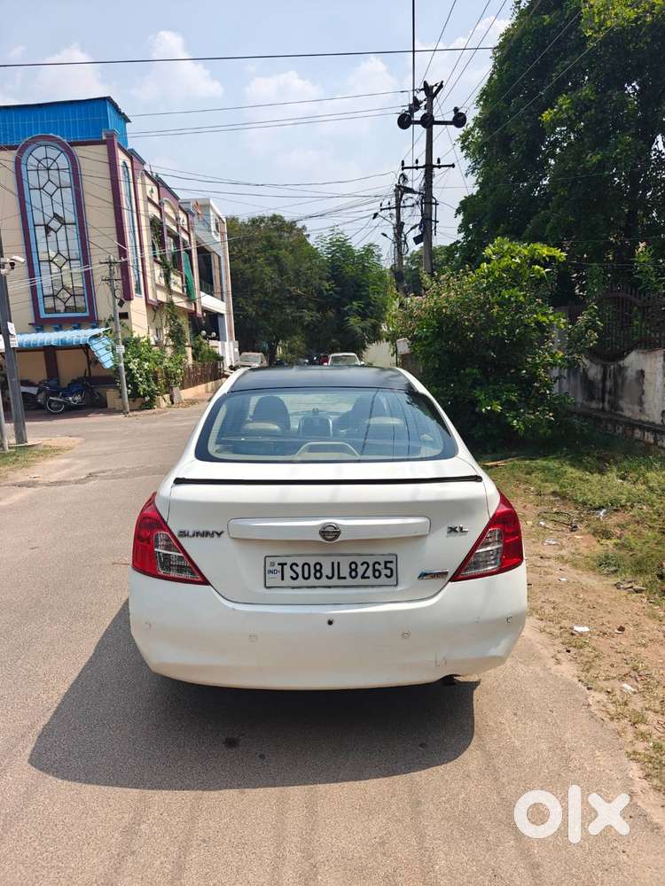 Nissan Sunny 2012 Diesel Excellent Condition