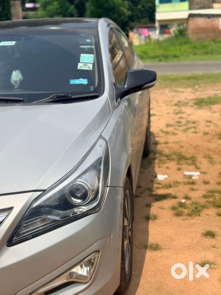 Hyundai Fluidic Verna 2015 Diesel Well Maintained