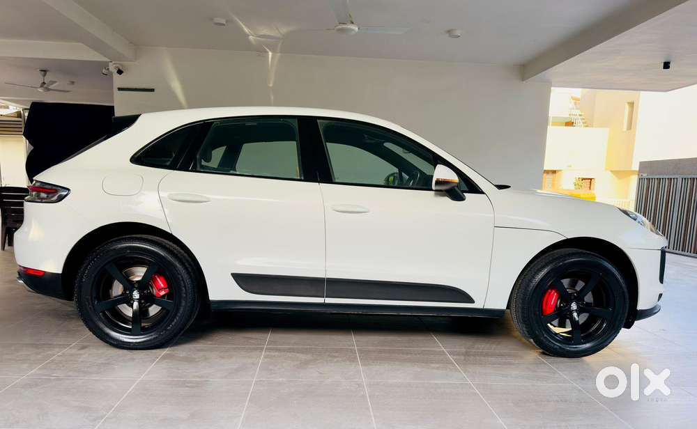 Porsche Macan 2.0 Petrol, 2022, Petrol