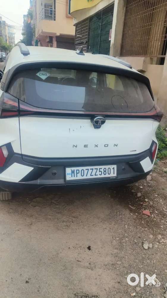 Tata Nexon 2025 Petrol Amt