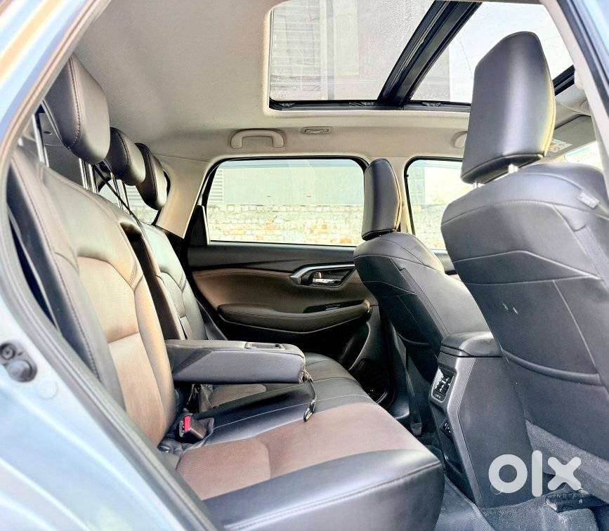 Toyota Urban Cruiser Hyryder 1.5 V Hybrid, 2023, Petrol