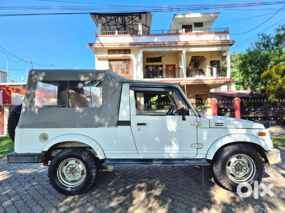 Maruti Suzuki Gypsy King St 4x4, 2016, Petrol