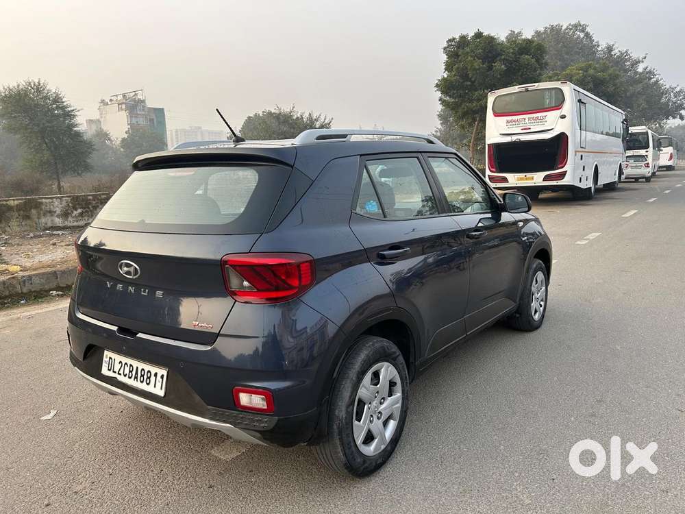 Hyundai Venue S Turbo Dct, 2019, Petrol
