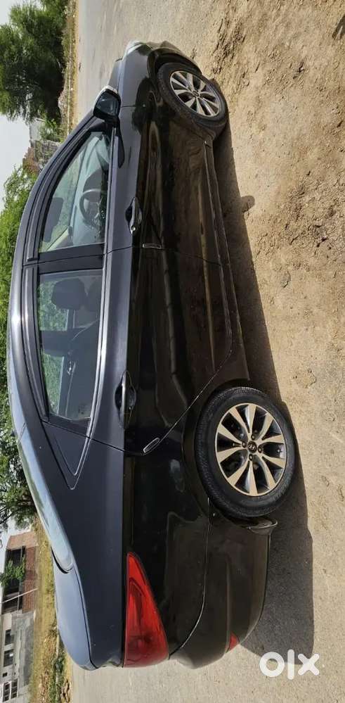 Hyundai Fluidic Verna 2014