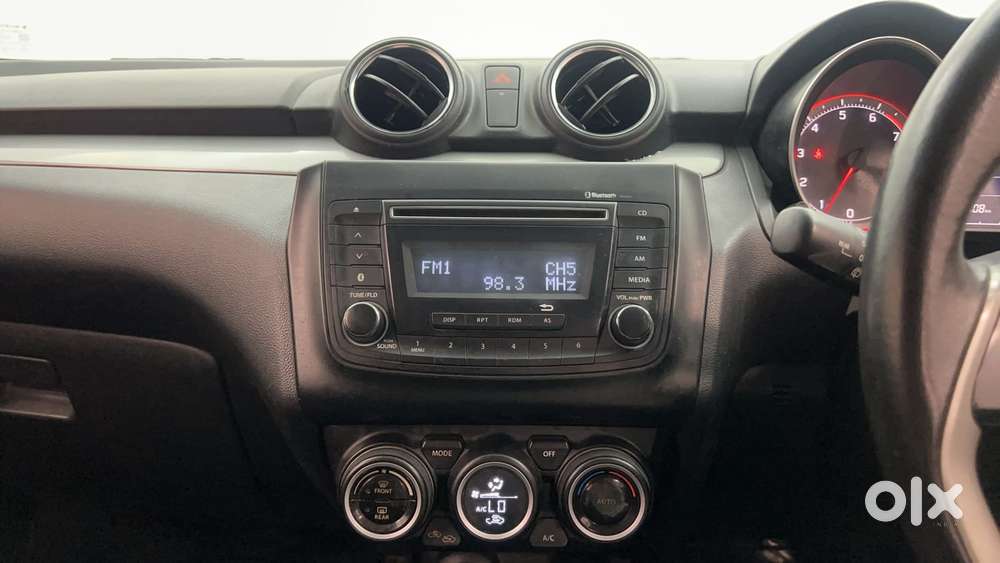 Maruti Suzuki Swift Amt Zxi, 2018, Petrol