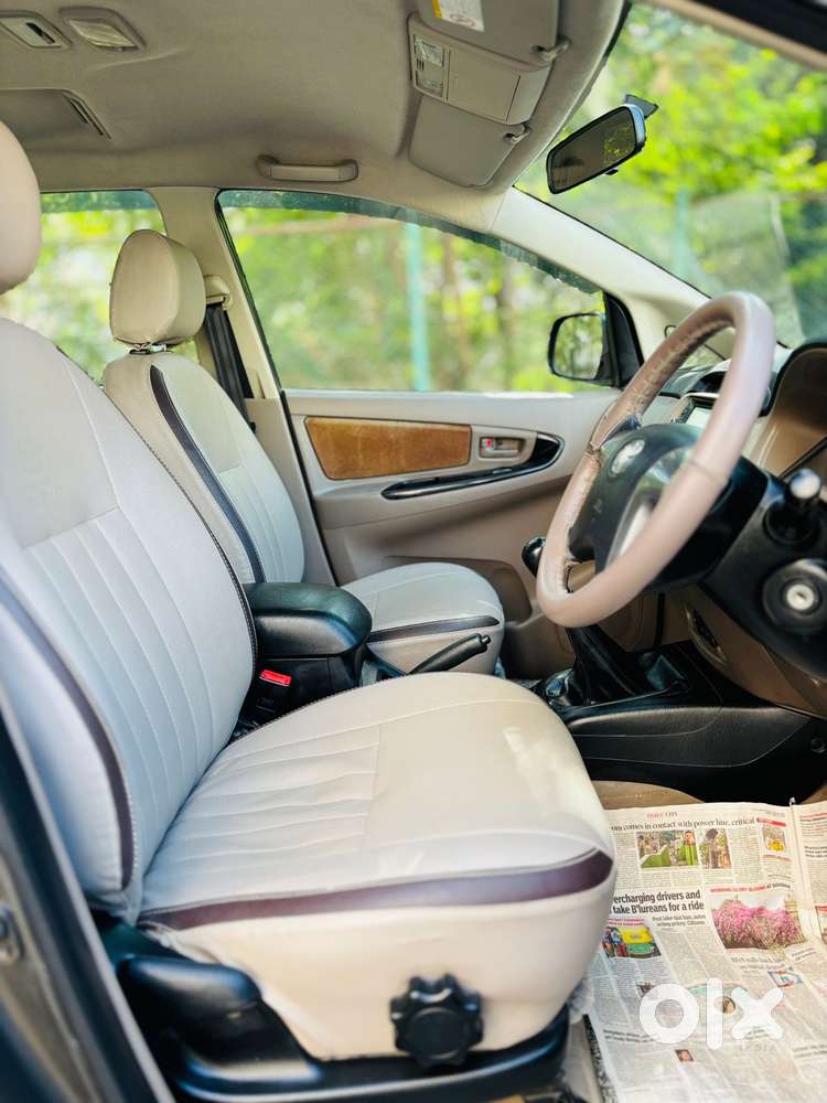 Toyota Innova 2.5 Gx (diesel) 7 Seater, 2016, Diesel