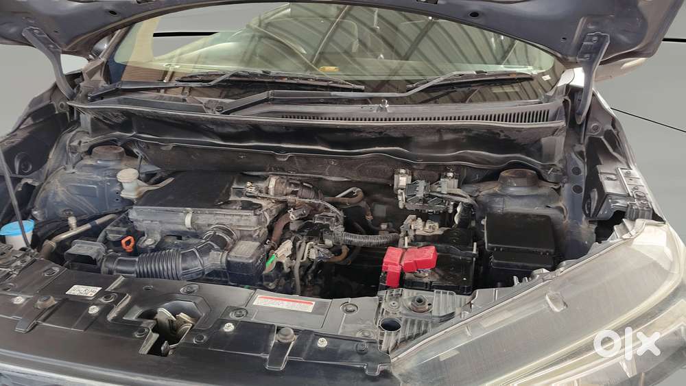 Maruti Suzuki Xl6 1.5 Zeta Mt, 2022, Petrol