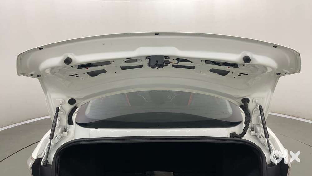 Tata Tigor Xza Plus, 2022, Petrol