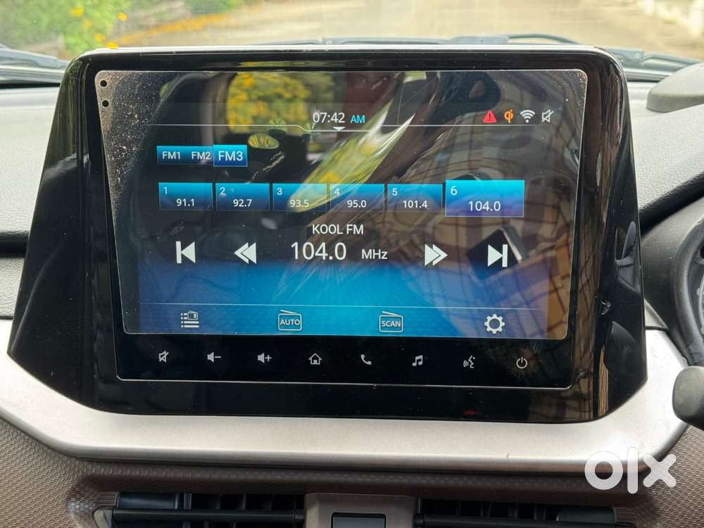 Maruti Suzuki Brezza 1.5 Zxi Plus Smart Hybrid, 2023, Petrol