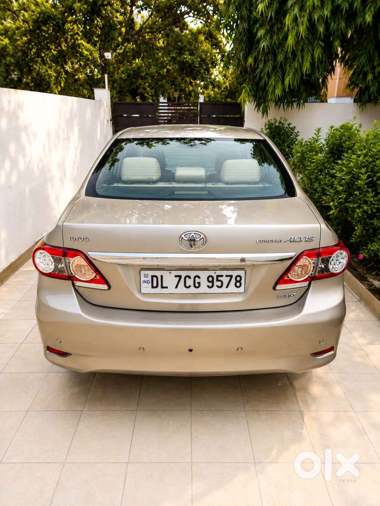 Toyota Corolla Altis [ ] 1.8 Vl At, 2013, Petrol