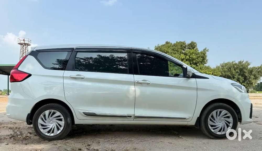 Maruti Suzuki Ertiga Well Maintained & Personal Use Car