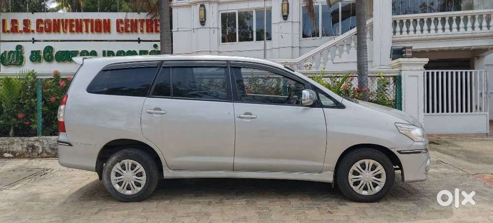 Toyota Innova 2.5 G (diesel) 7 Seater, 2012, Petrol