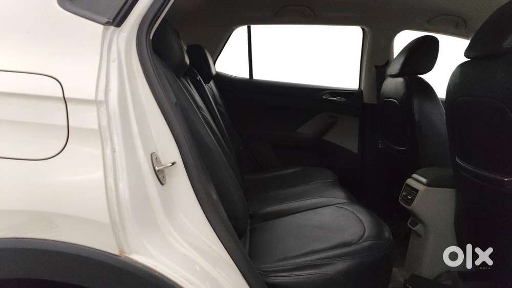 Skoda Kushaq 1.0 Ambition Classic Tsi At, 2021, Petrol