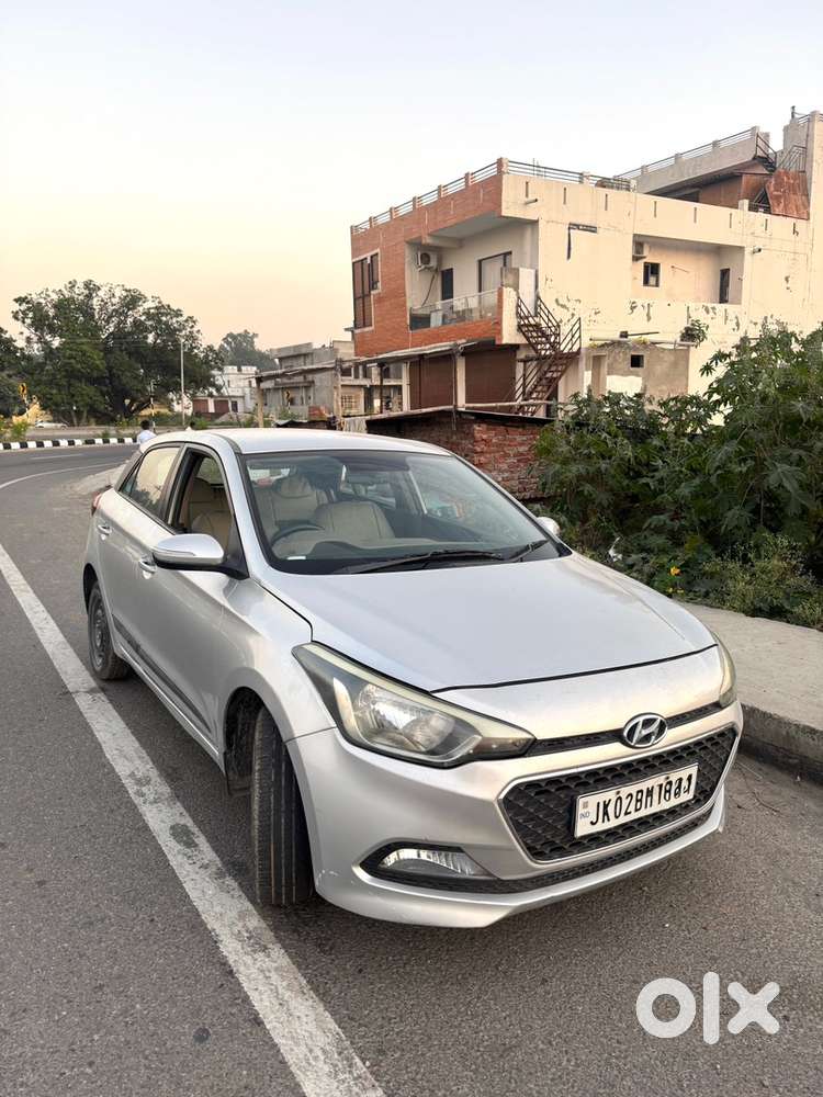 Hyundai I20 Sportz 24kmpl 2015