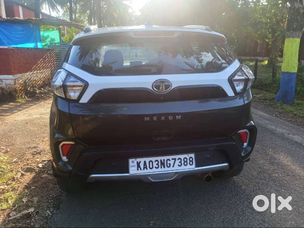 Nexona Used Car Showroom Condition