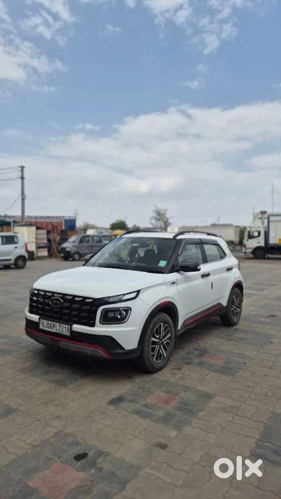 Hyundai Venue N Line N8 Dct, 2023, Petrol