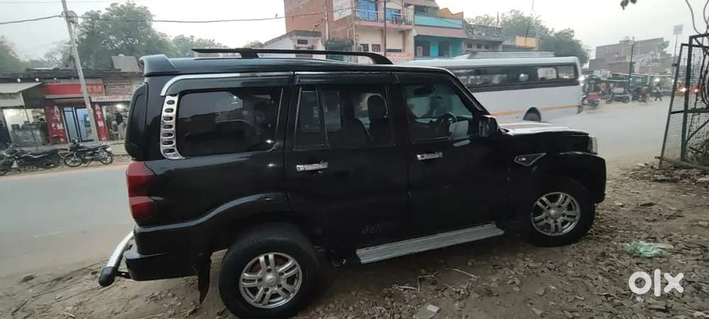 Mahindra Scorpio S10 2012 Diesel Manual