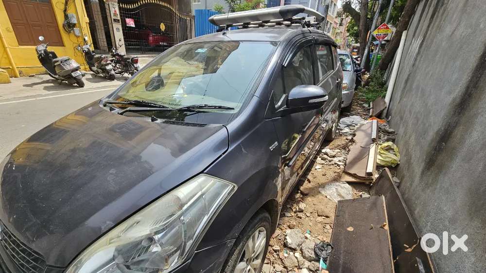 Ertiga Diesel Zdi 2013 (top Model)