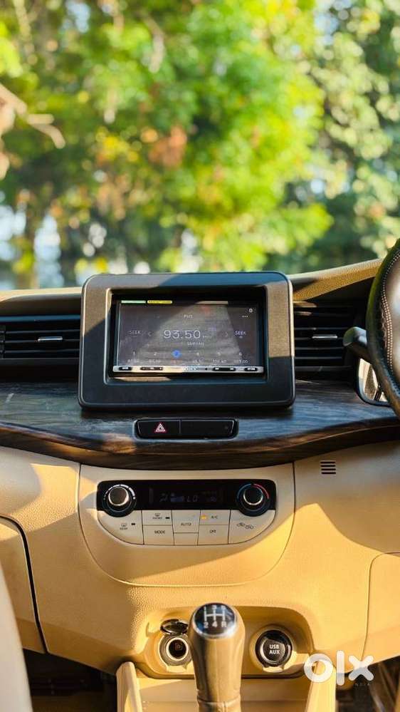 Maruti Suzuki Ertiga Zxi Shvs, 2019, Petrol