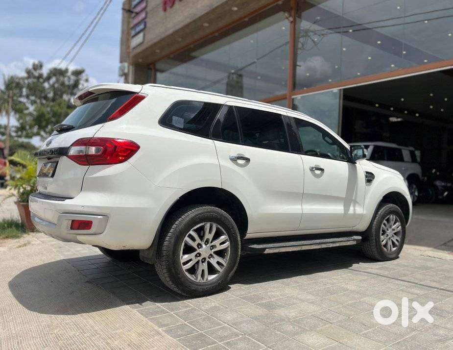 Ford Endeavour 2.2 Trend At 4x2, 2018, Diesel