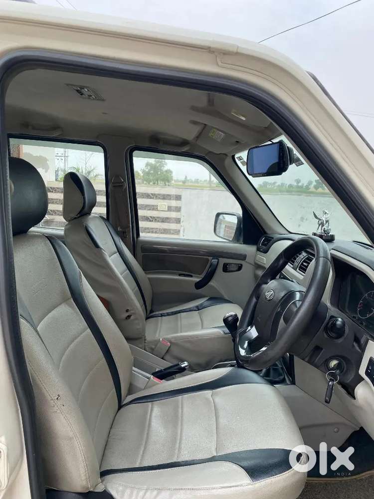 Mahindra Scorpio Classic 2014