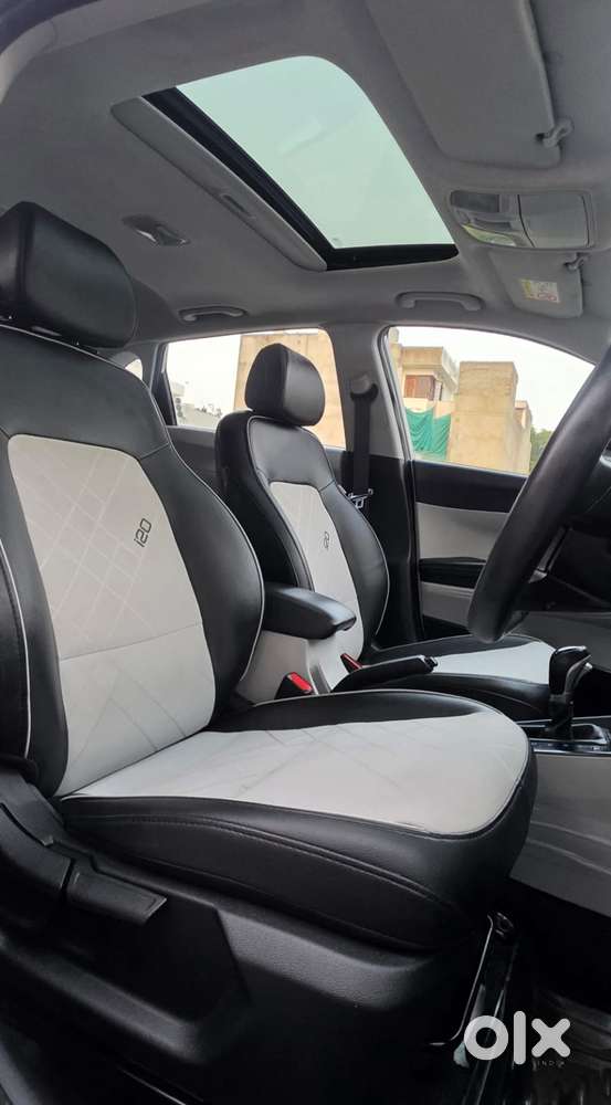 Hyundai I20 Asta (o) 1.2 Ivt, 2024, Petrol