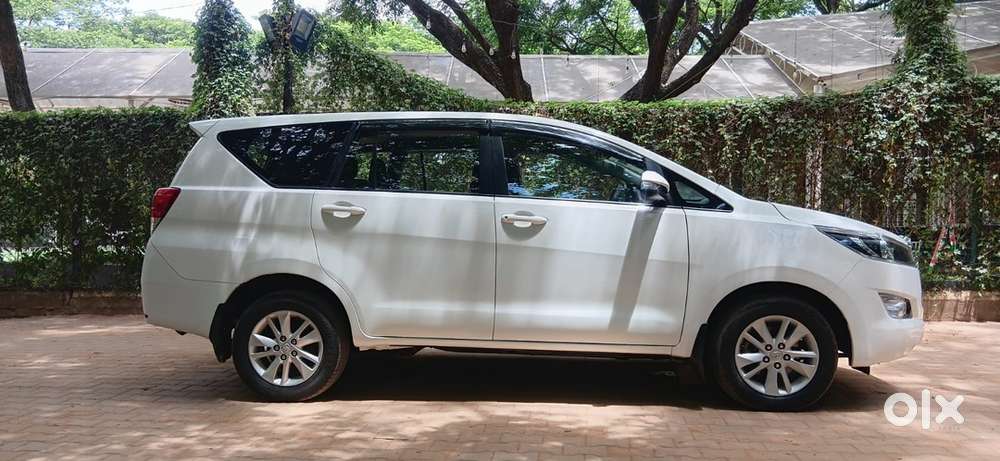 Toyota Innova Crysta 2020 Diesel Well Maintained