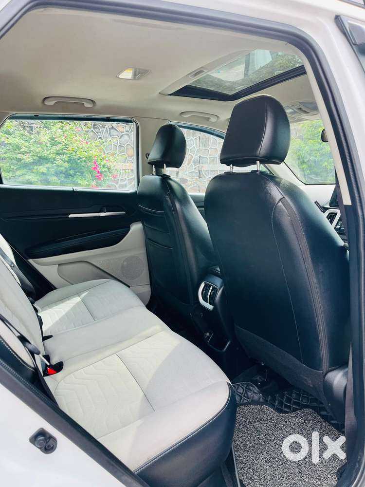 Kia Sonet Htx Ivt G, 2023, Petrol