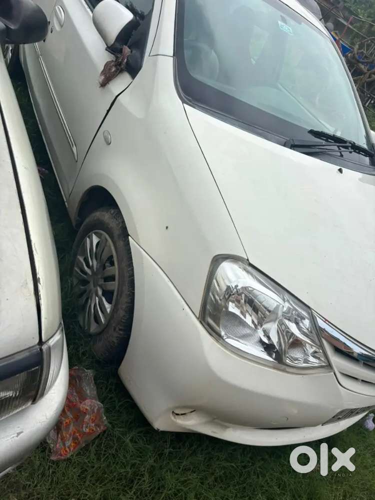 Toyota Etios 2013 डीज़ल मैन्युअल