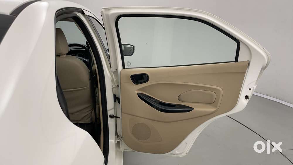 Ford Figo Aspire Titanium Plus, 2021, Petrol