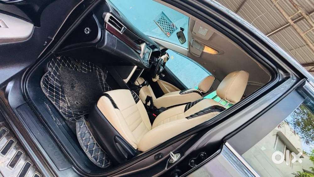 Toyota Innova Crysta 2.4 V, 2017, Diesel