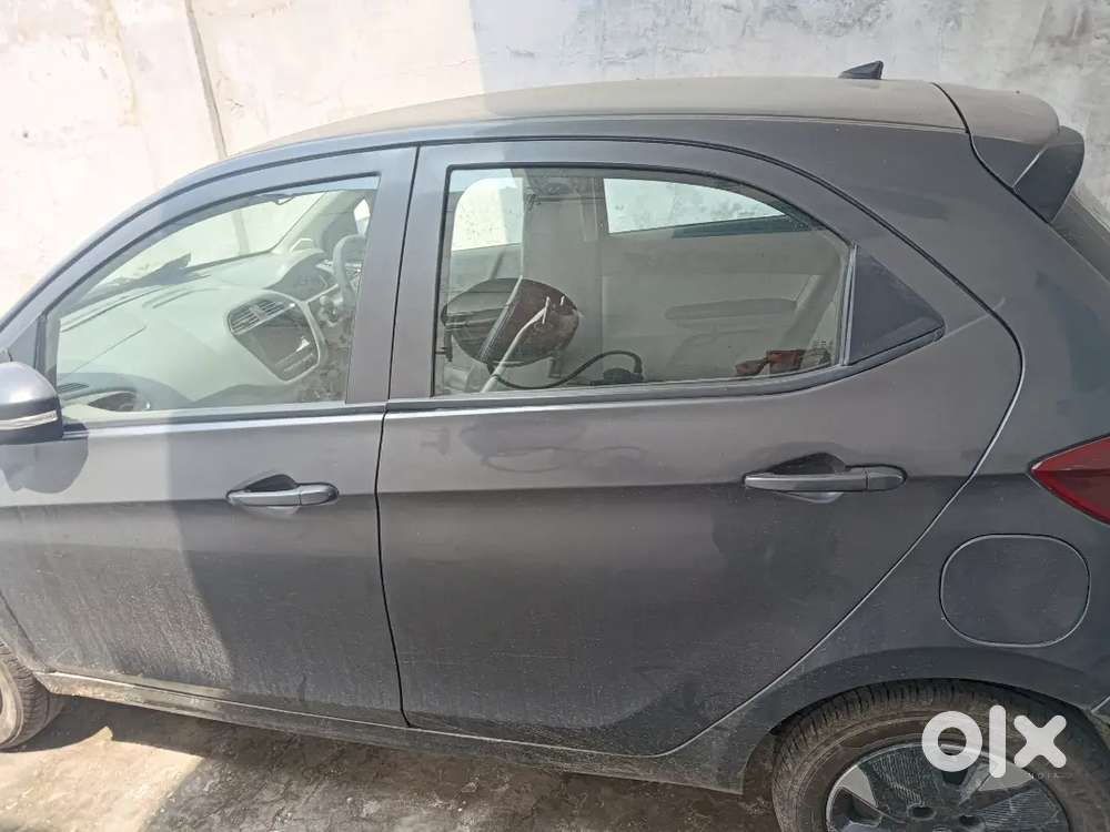 Tata Tiago 1.2 Revotron Xt Cng 2025