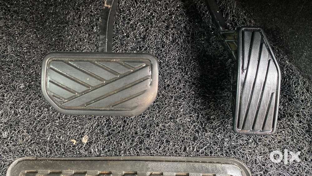 Maruti Suzuki Baleno 1.2 Cvt Zeta, 2017, Petrol