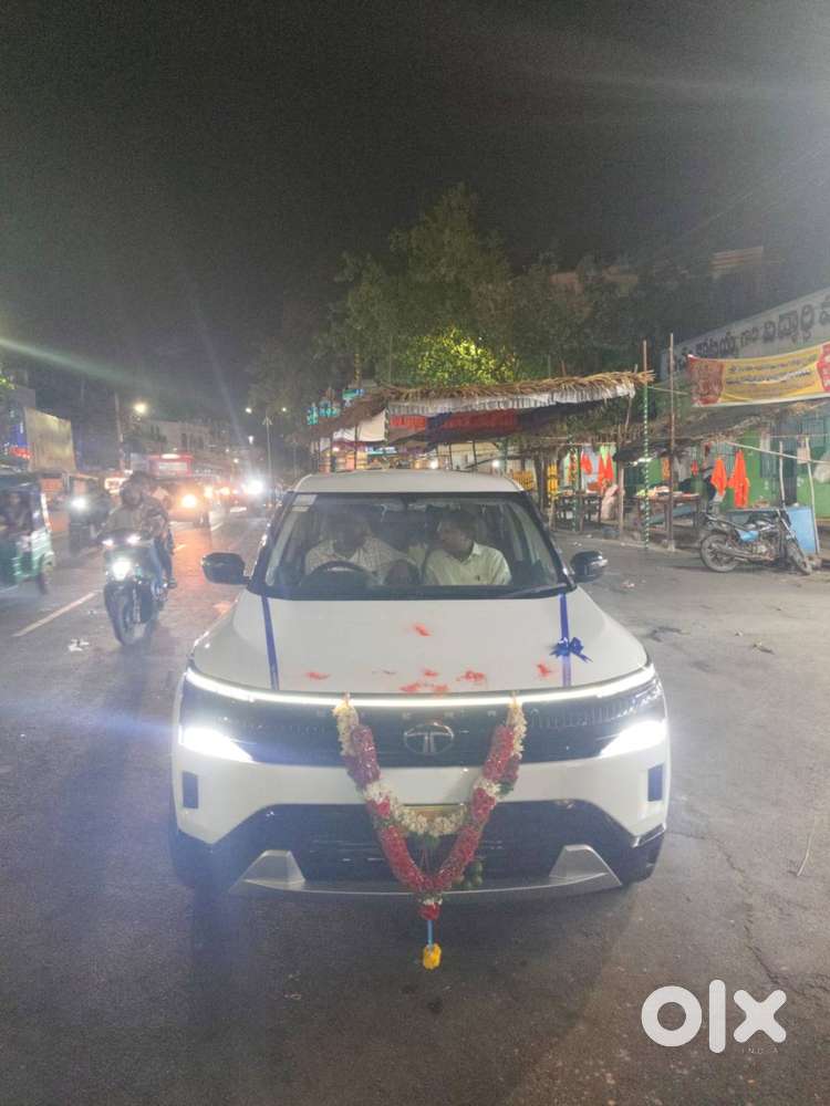 Tata Sierra Smart Plus Petrol With Premium Alloys And Interior