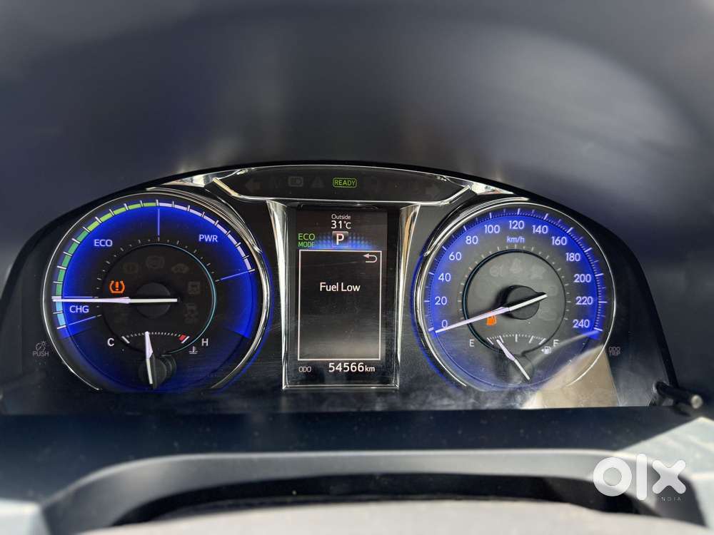 Toyota Camry Hybrid 2.5, 2017, Petrol