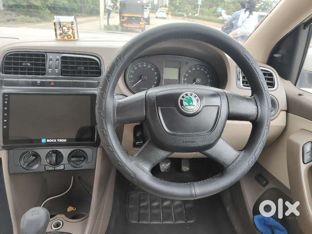 Skoda Rapid 1.6 Active 2012