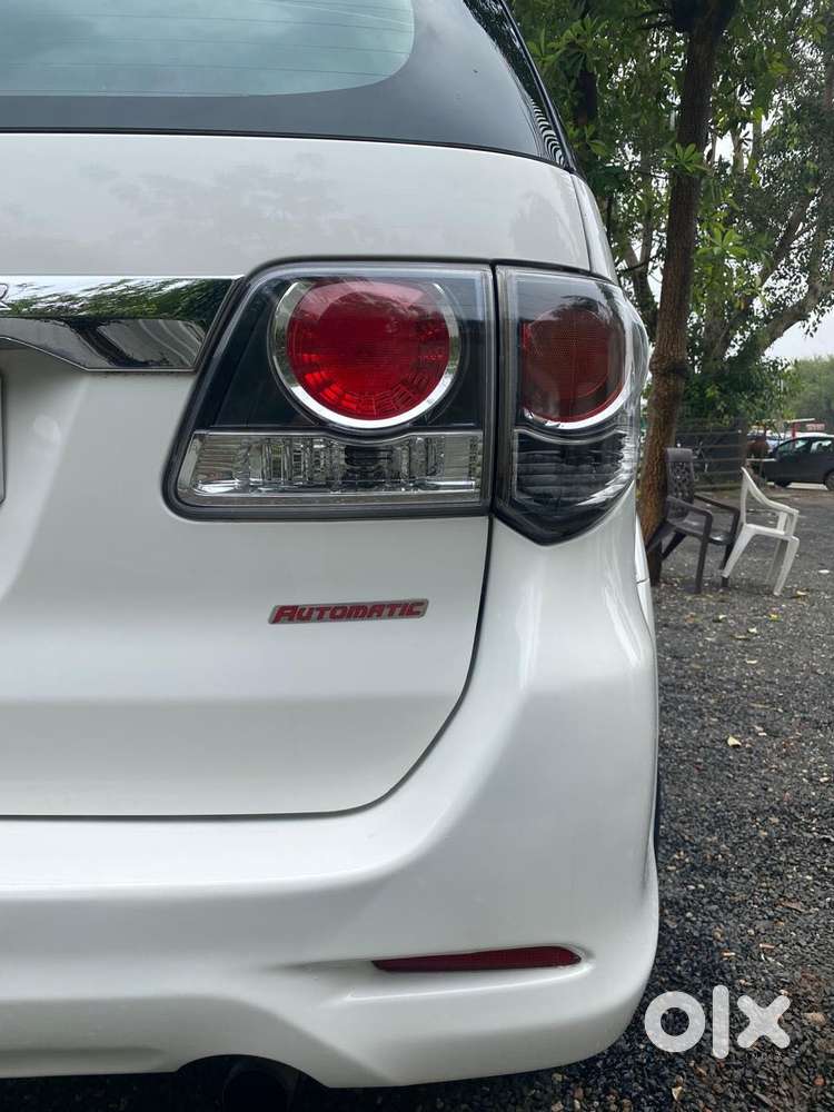 Toyota Fortuner 3.0 4x2 Automatic, 2015, Diesel