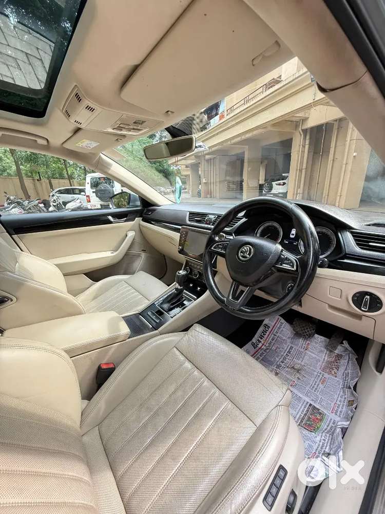 Skoda Superb 2017 Diesel 80000 Km Driven