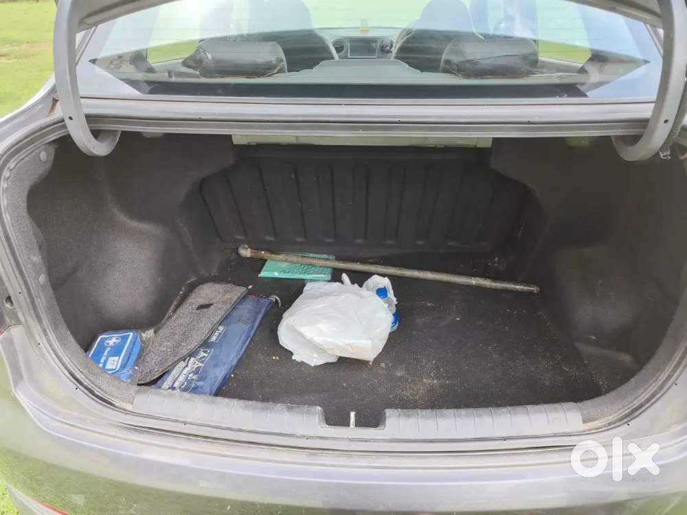 Hyundai Xcent 2018 Petrol