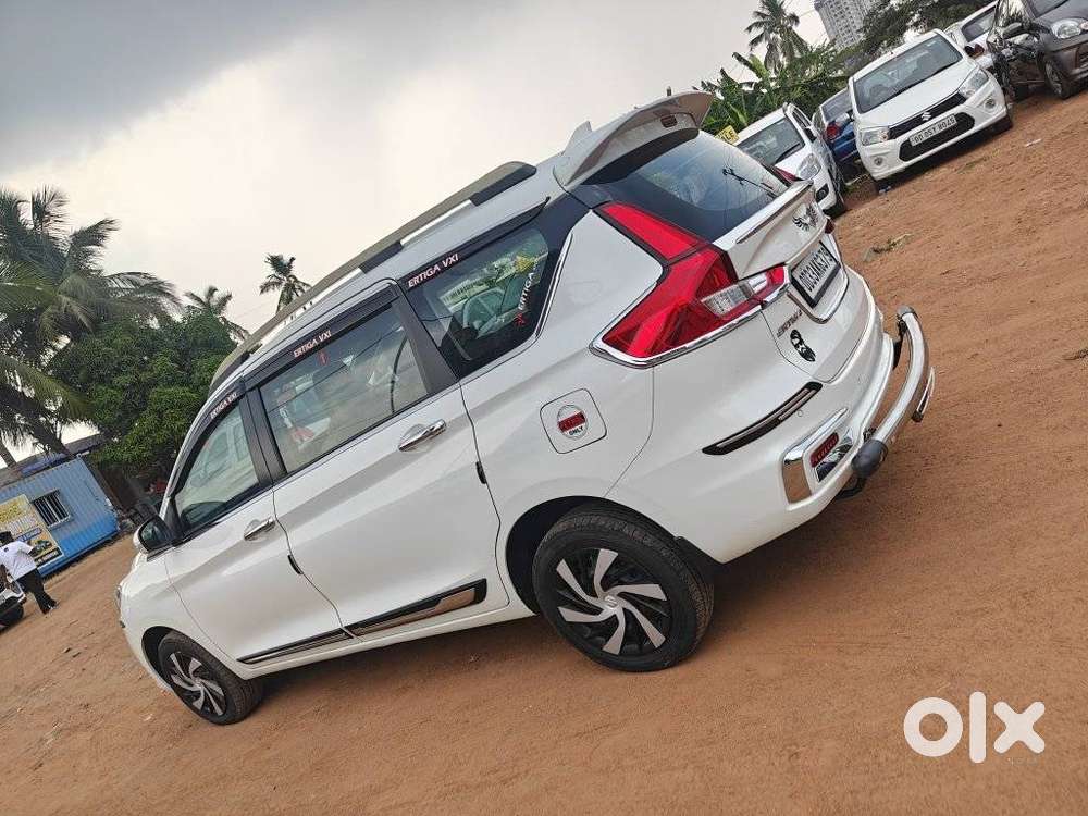 Maruti Suzuki Ertiga Vxi Shvs, 2023, Petrol