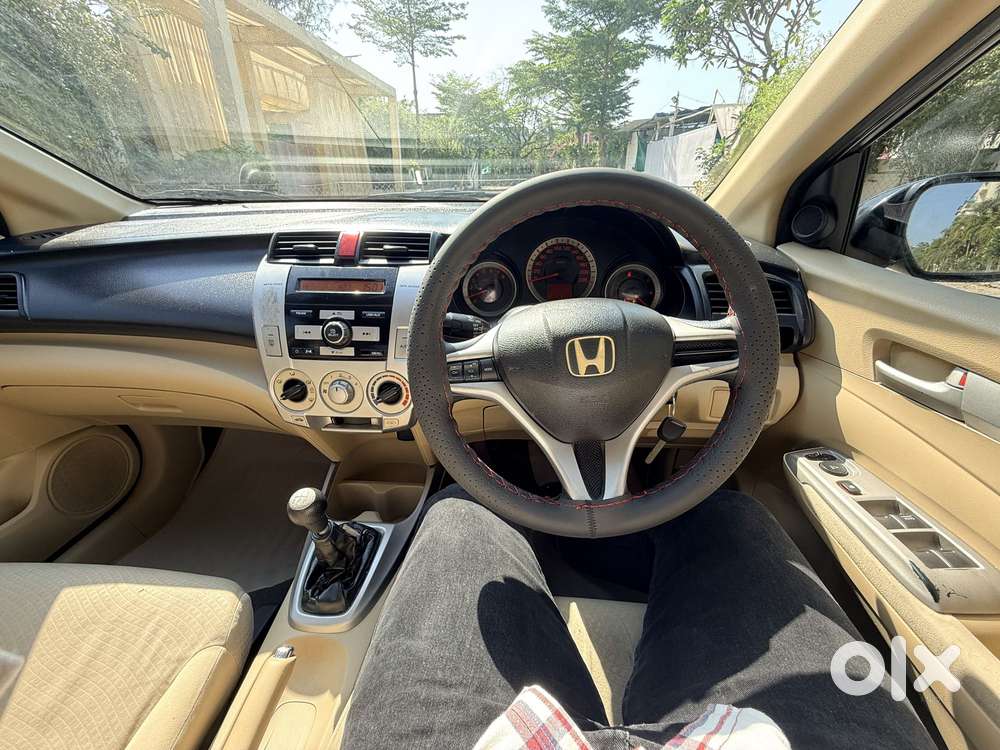 Honda City V Mt Exclusive, 2011, Petrol