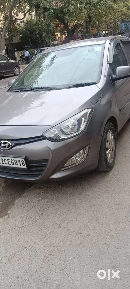 Hyundai I20 Cng + Petrol