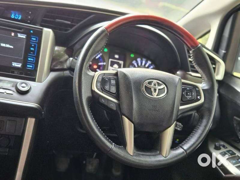 Toyota Innova Crysta 2.4 Vx Mt, 2019, Diesel