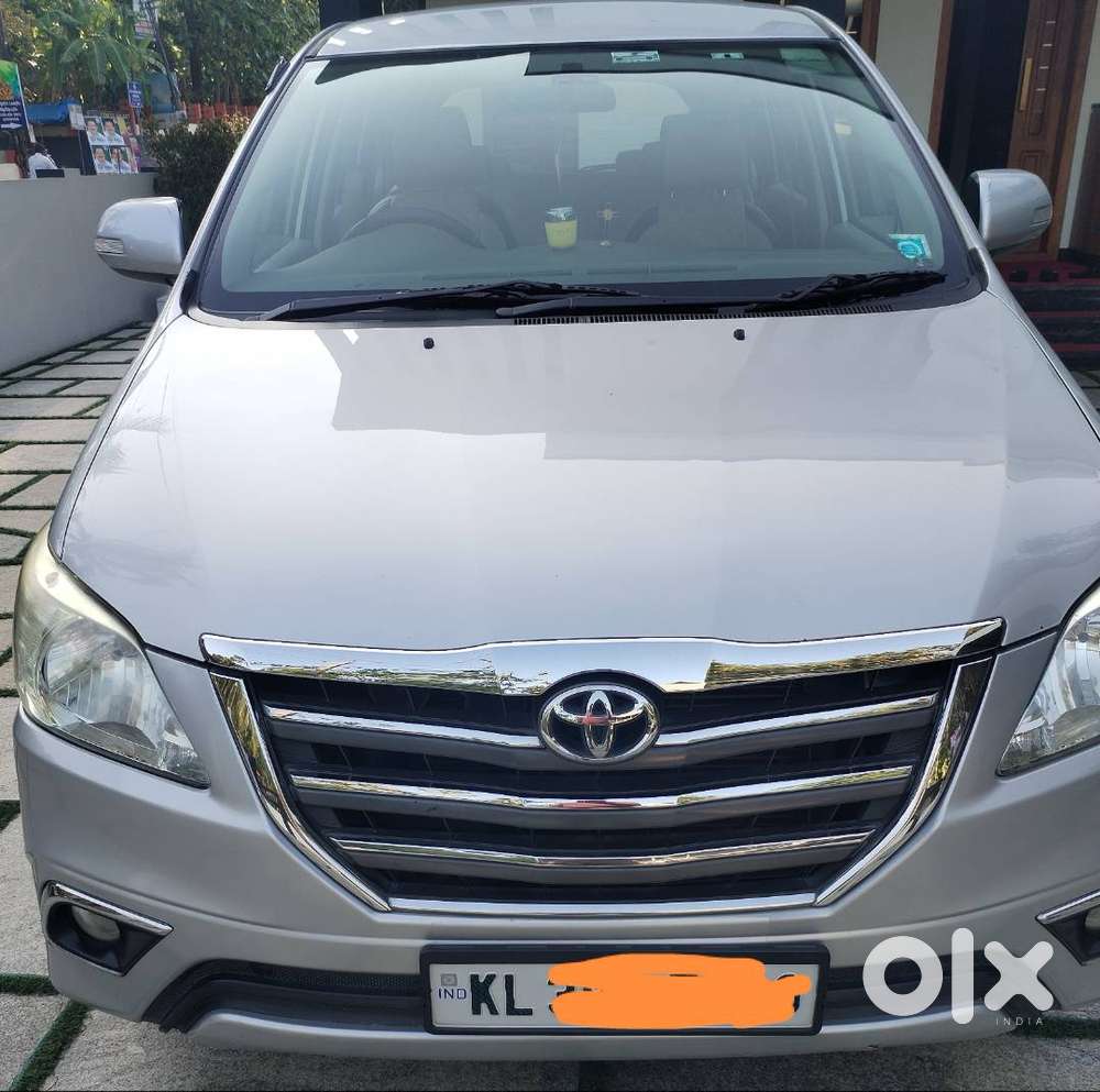 2014 Innova 2.5 V Option In Very Good Condition For Sale.