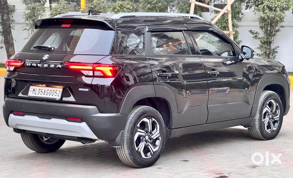 Maruti Suzuki Brezza 2024 Petrol 8000 Km Driven