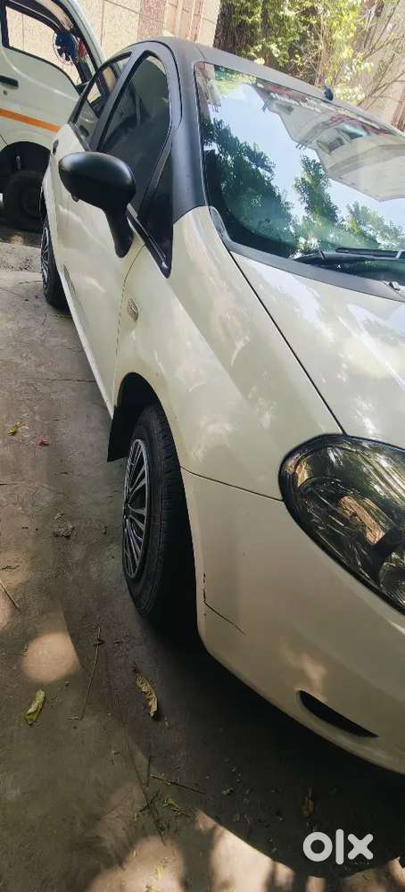 2031 Tak Valid Hai Up-16 Number Car