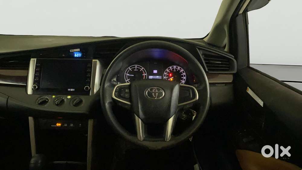 Toyota Innova Crysta [2020-ongoing] 2.4 Gx At 7 Str, 2021, Diesel