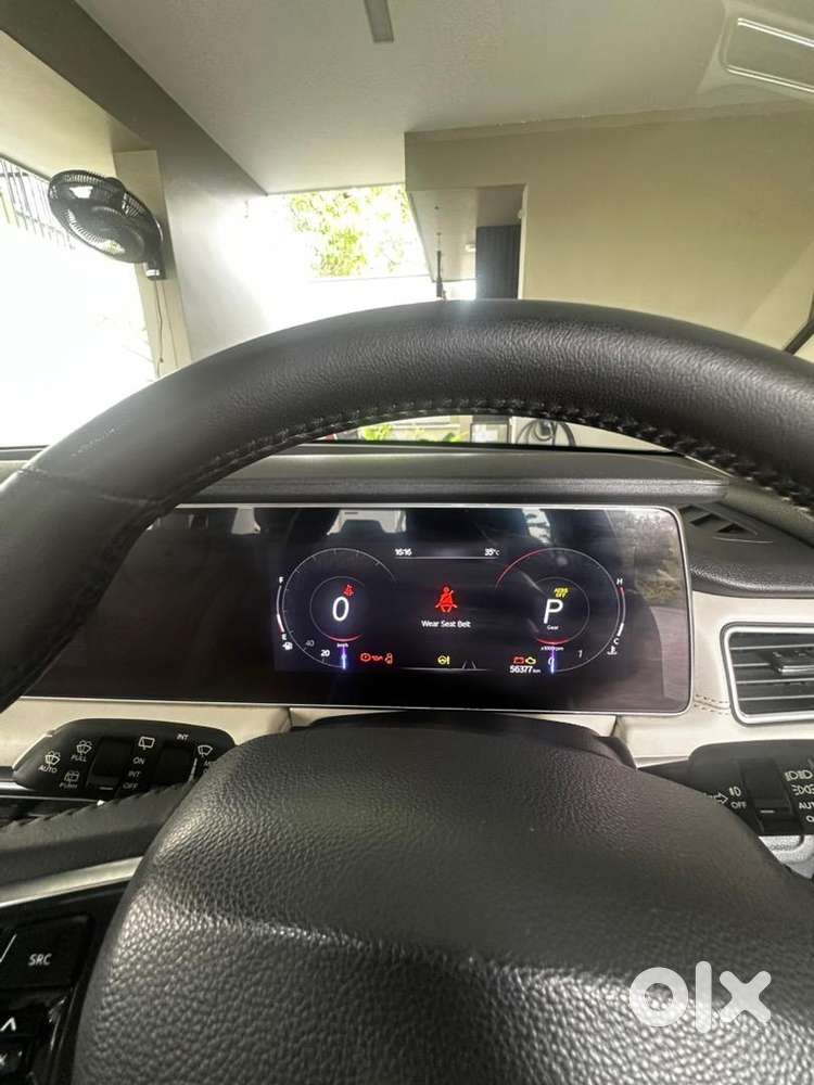 Mahindra Xuv700 2021 Petrol Good Condition